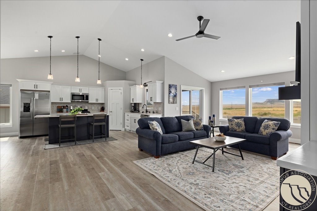 7076 Copper View Way