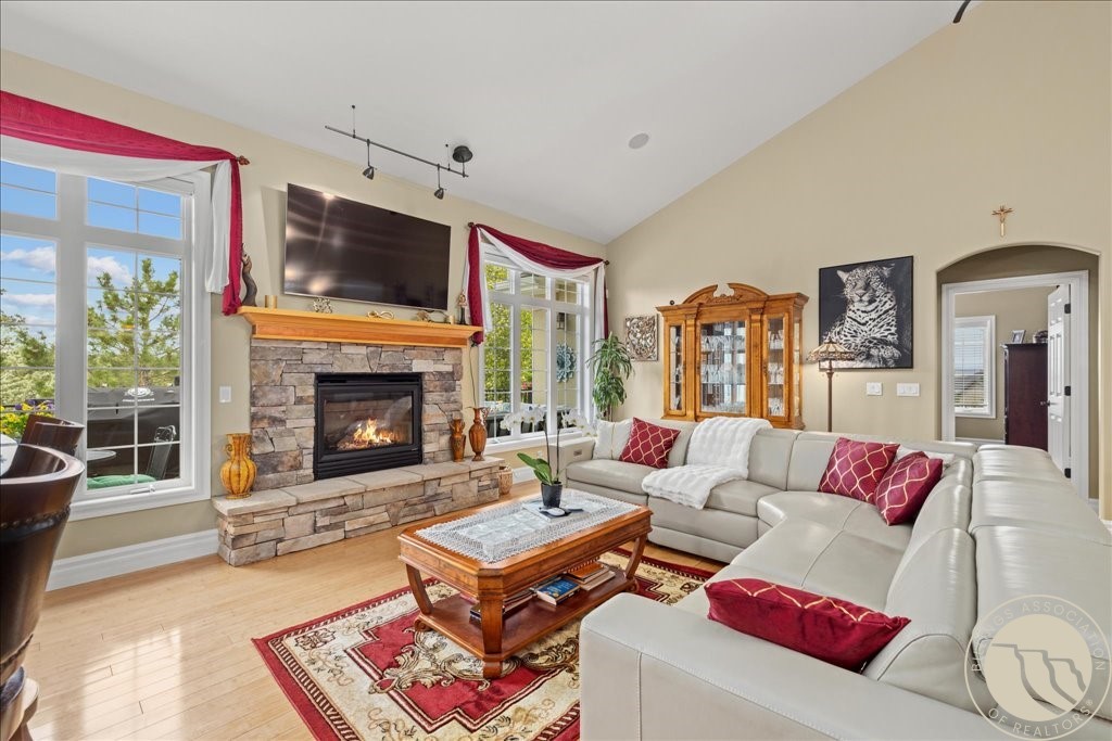 4466 Iron Horse Trail
