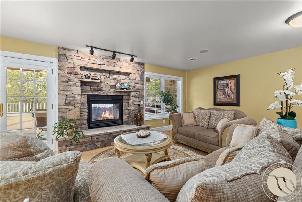 4466 Iron Horse Trail