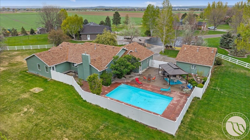 1340 Cloverleaf Place