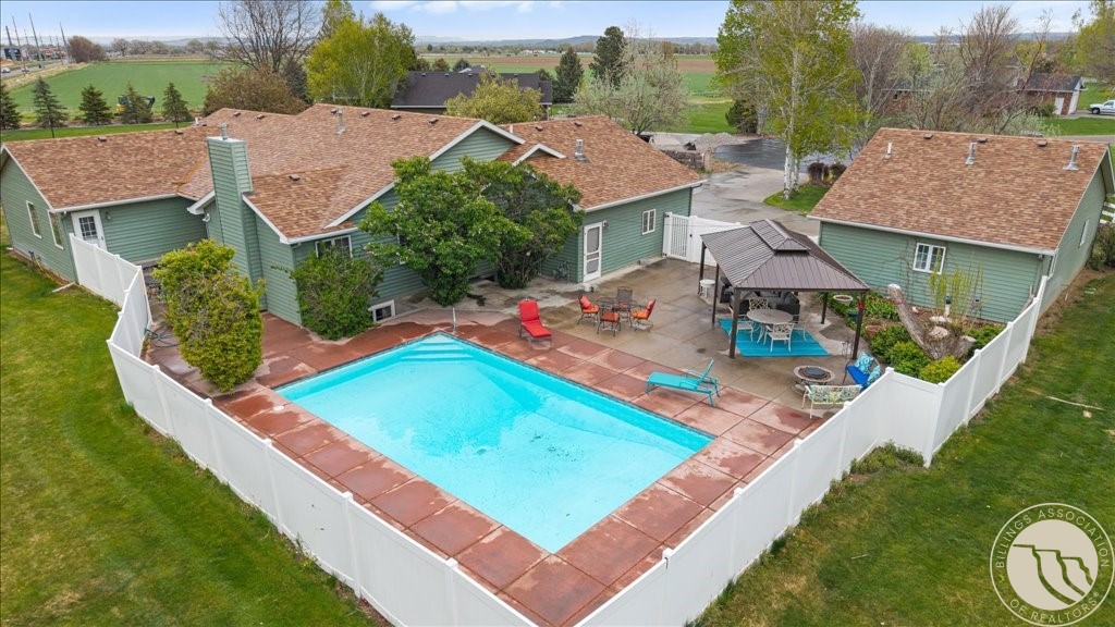 1340 Cloverleaf Place