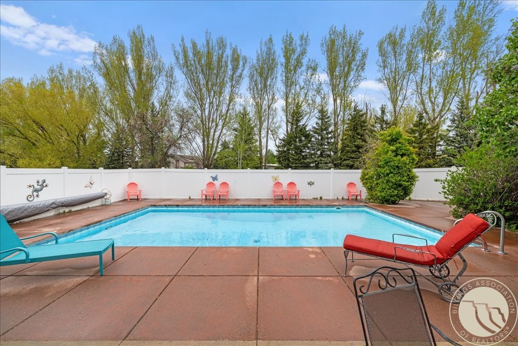 1340 Cloverleaf Place