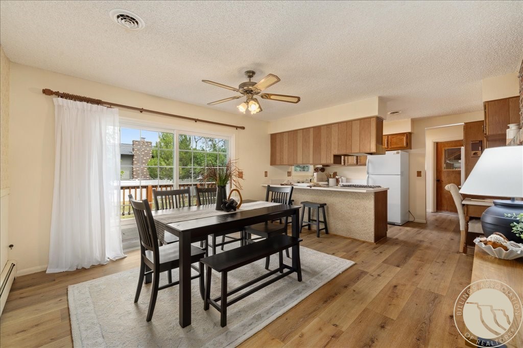 209 9th Street W