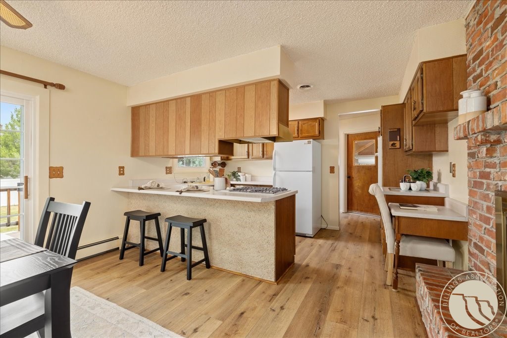209 9th Street W