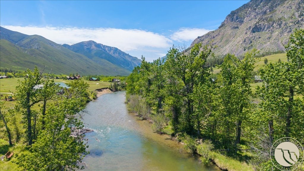 Lot 5 Black Butte Ranch Sub