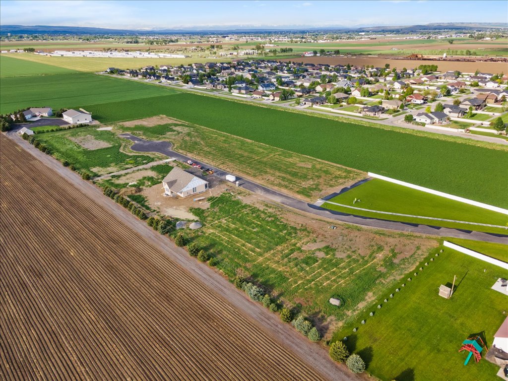 Lot 12 Black Canyon Court