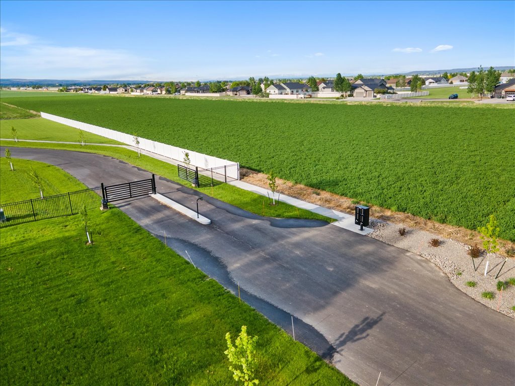 Lot 2 Black Canyon Court