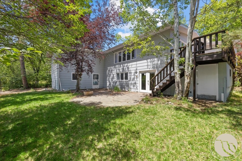 2218 Fairway Drive