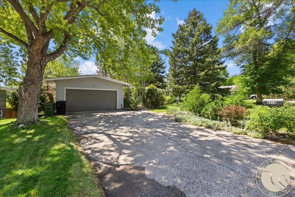 2218 Fairway Drive