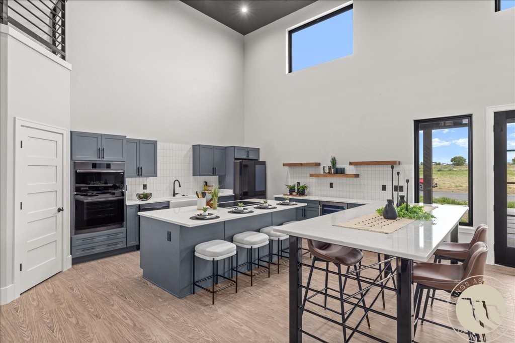2517 Whisper Wind Way