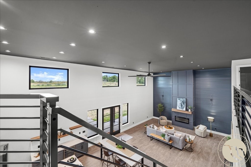 2517 Whisper Wind Way