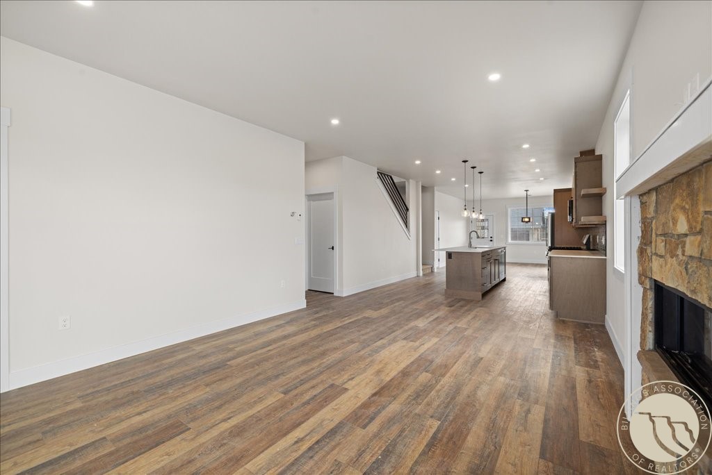 2909 Bluebell Drive 5