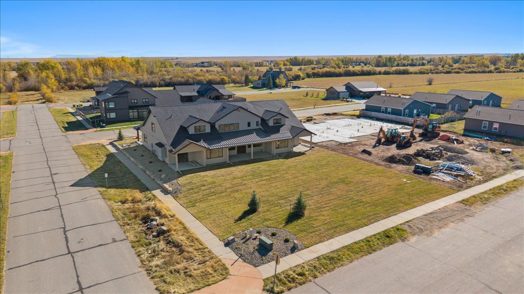 2909 Bluebell Drive 7