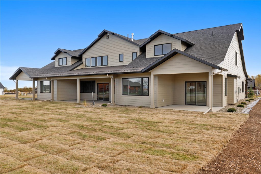 2909 Bluebell Drive 7