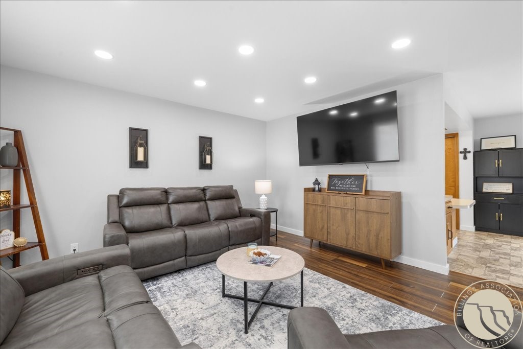 3442 Windmill Circle