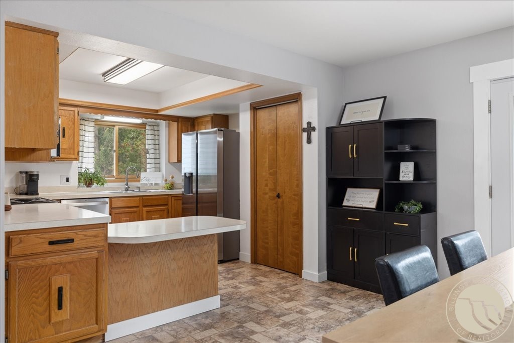 3442 Windmill Circle