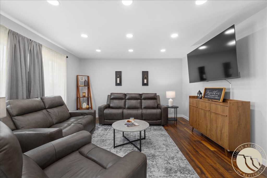 3442 Windmill Circle