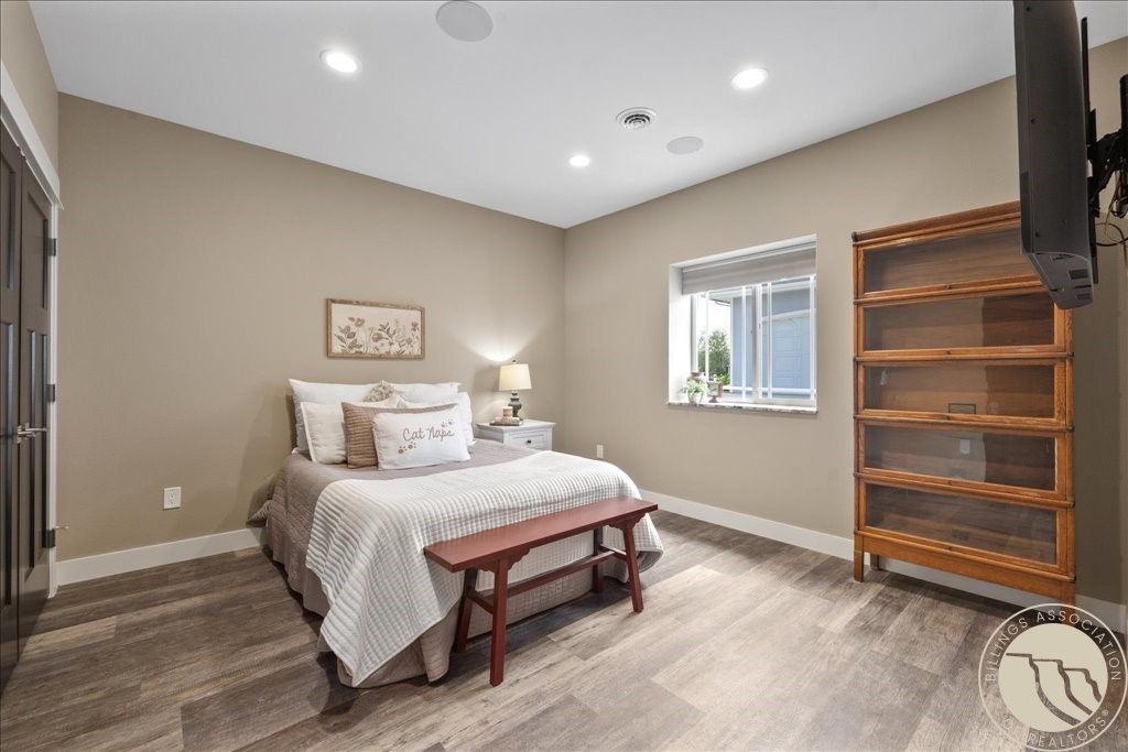 2418 Glengarry Lane
