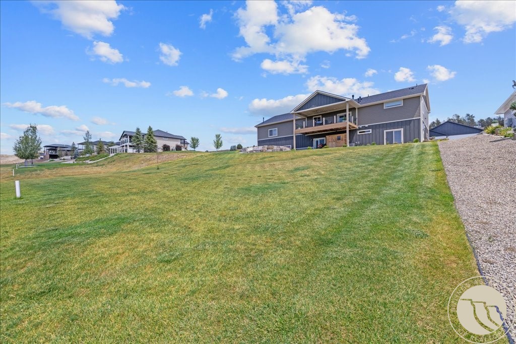 2418 Glengarry Lane