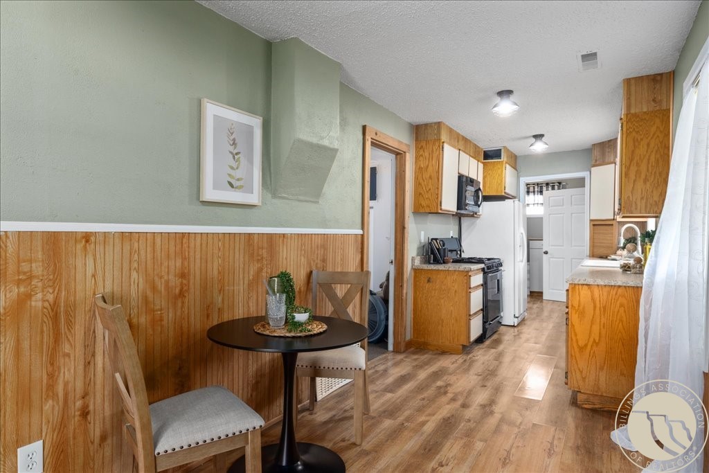 1103 N 23rd Street