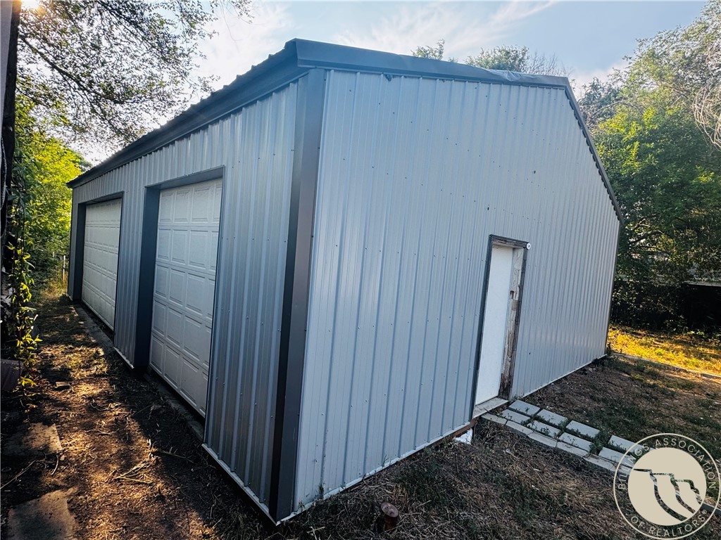 122 Orchard Lane