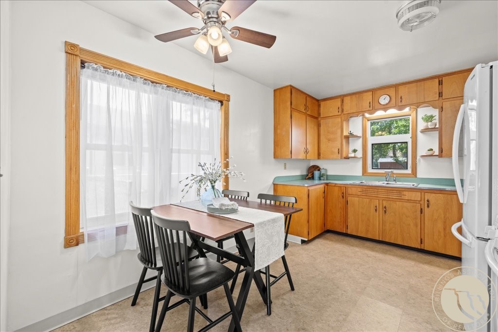 632 5th Street W