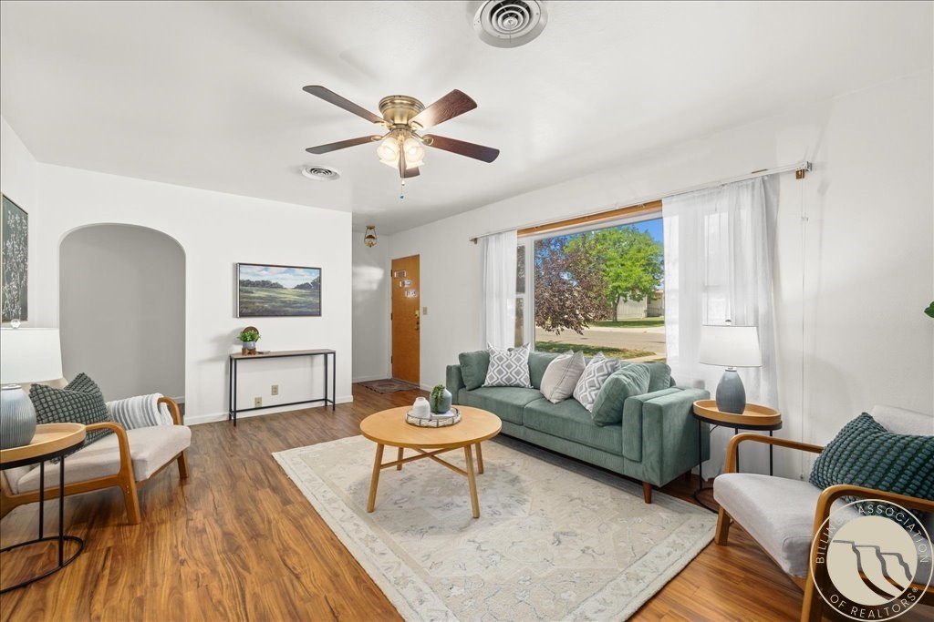 632 5th Street W