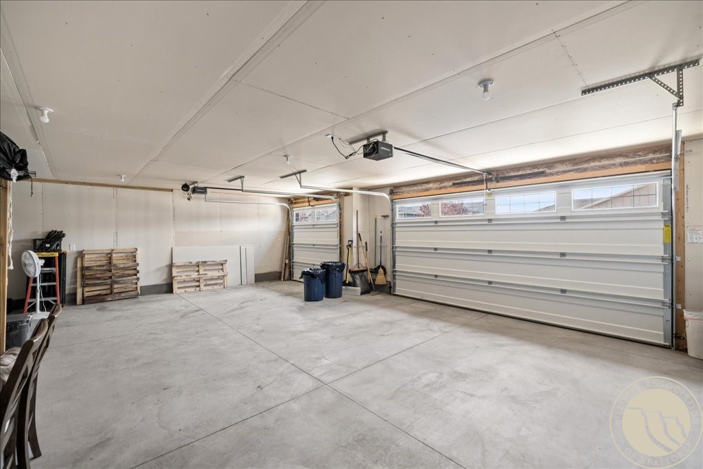 878 Tierra Drive