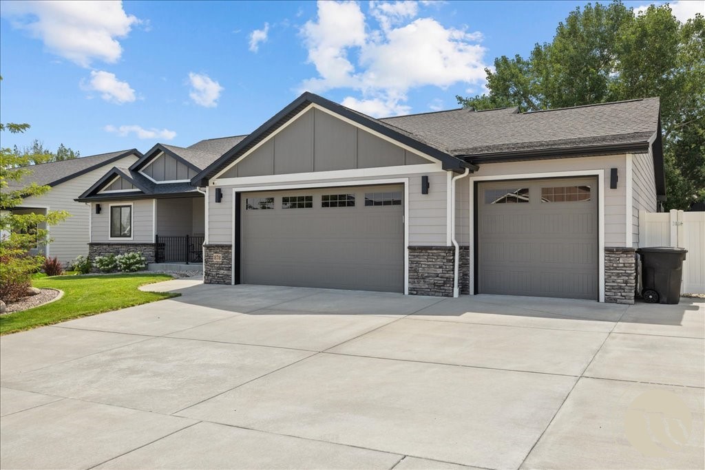 878 Tierra Drive