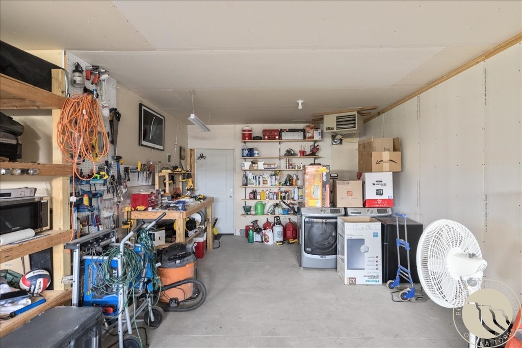 878 Tierra Drive