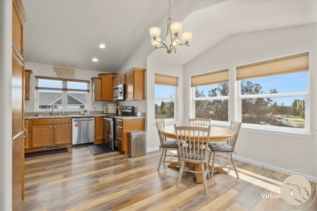 3150 E Copper Ridge