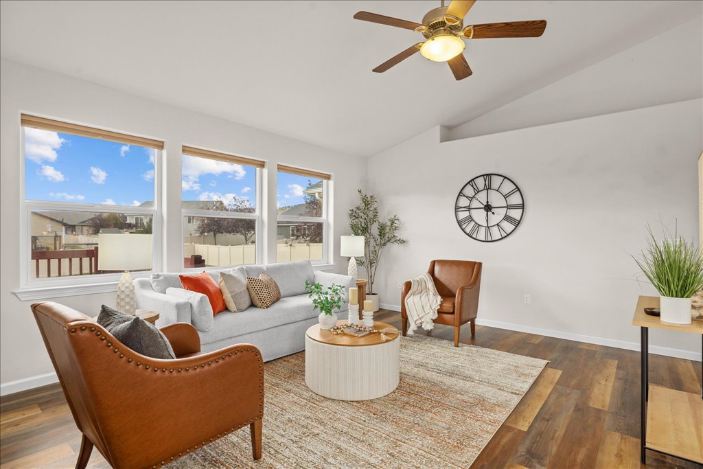 3150 E Copper Ridge