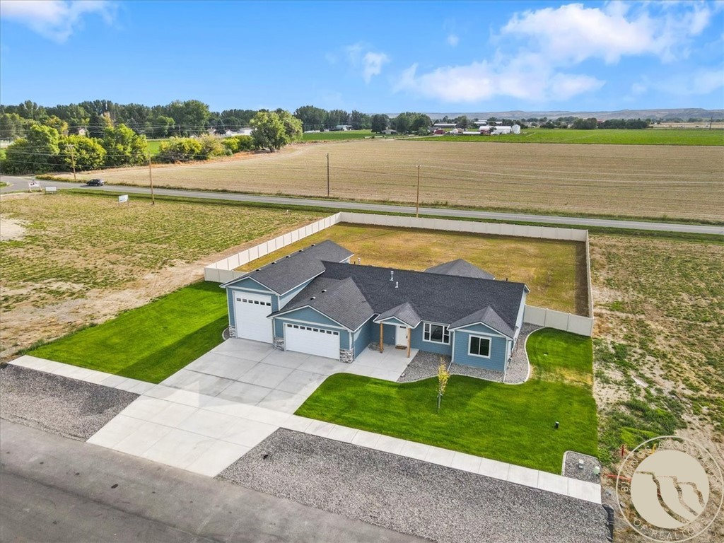 2529 Whisper Wind Way