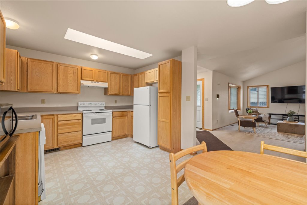 245 Sahara Drive