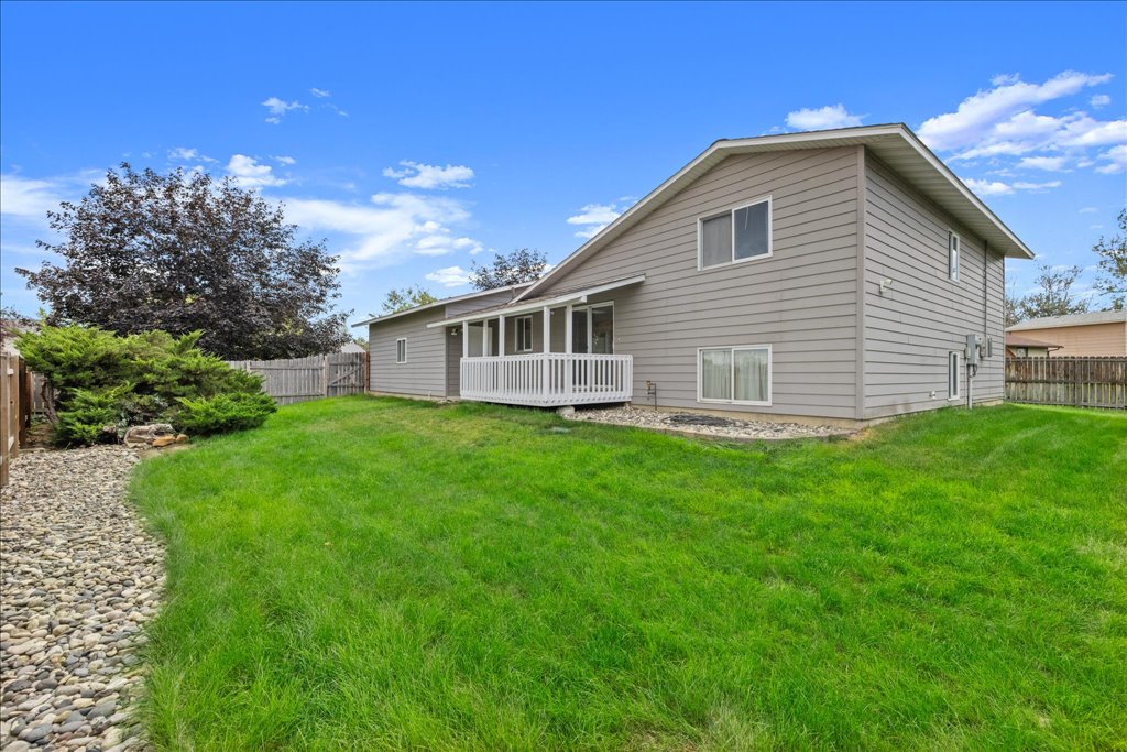 245 Sahara Drive