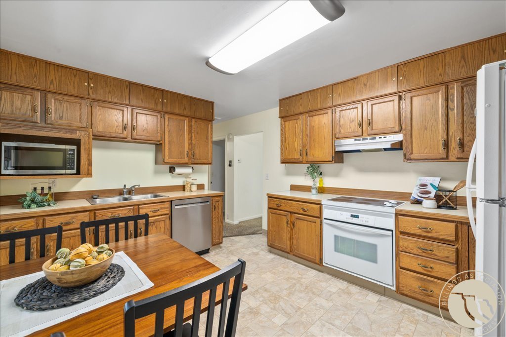 1203 Juneau Drive