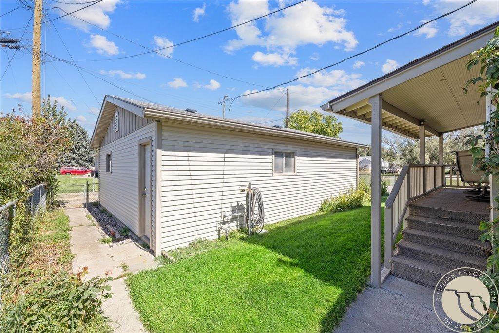 1203 Juneau Drive