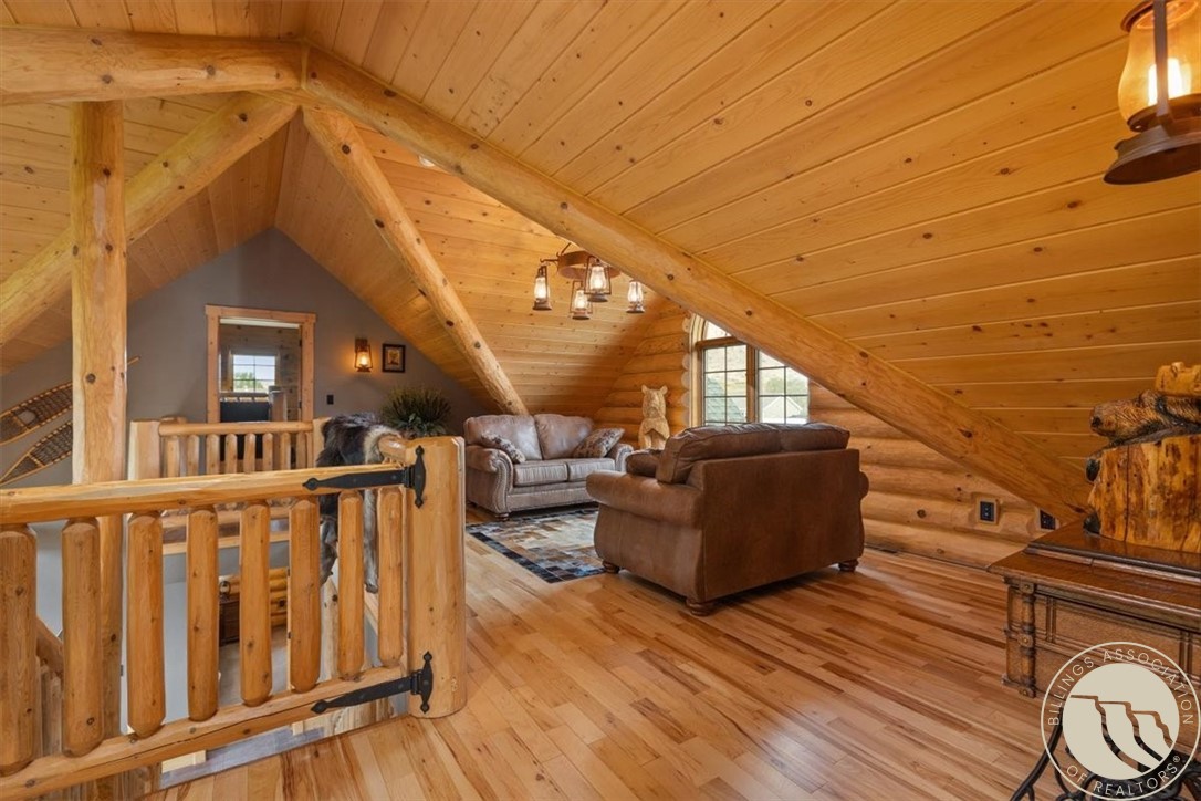 52 Rimrock Drive