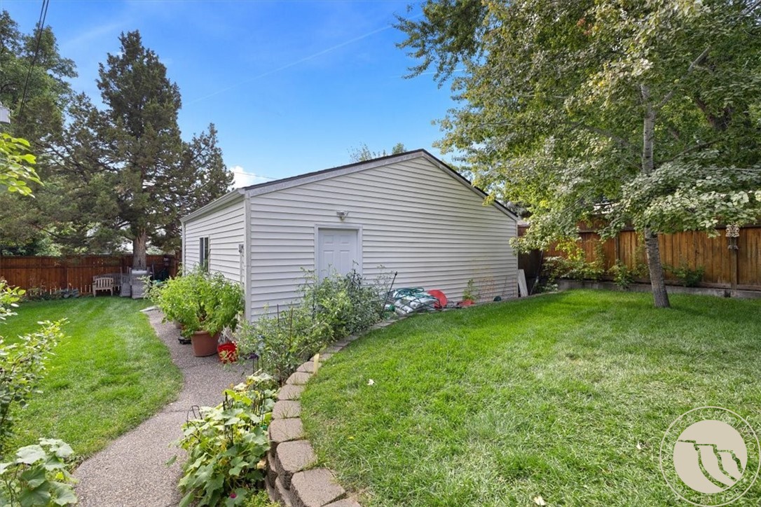 1210 Harvard