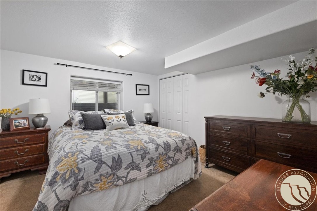 1210 Harvard