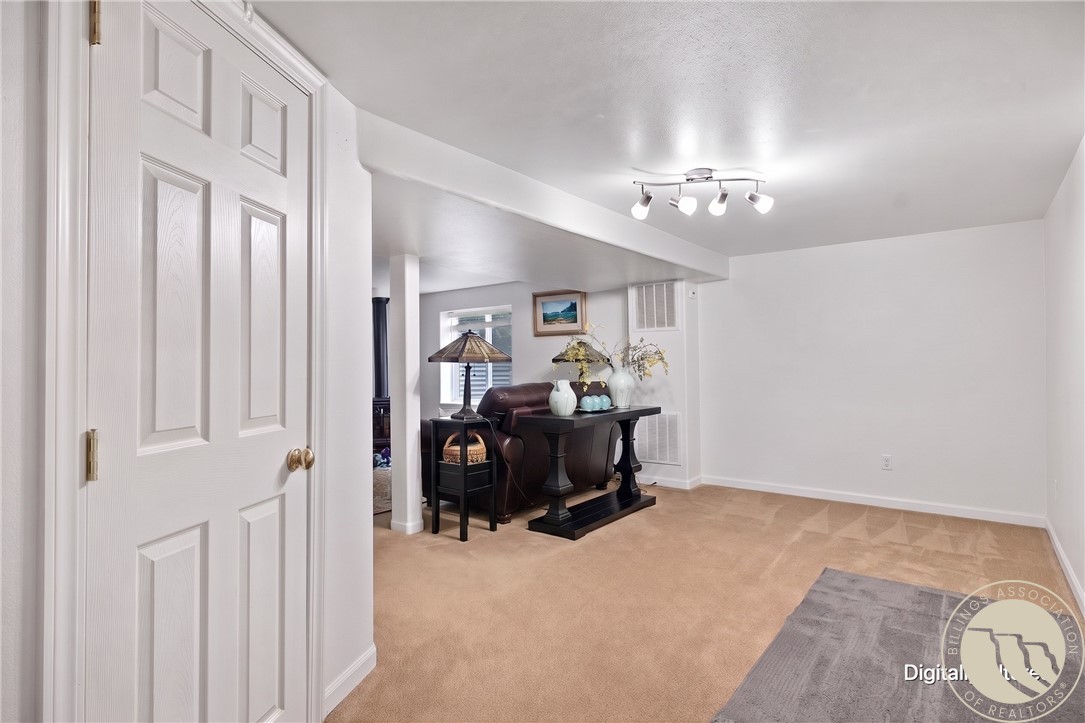 1210 Harvard