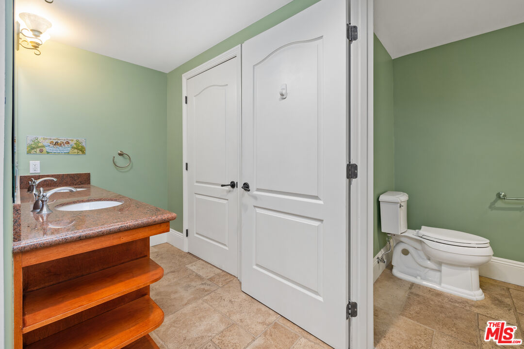 16123 W Sunset Blvd Unit: 103