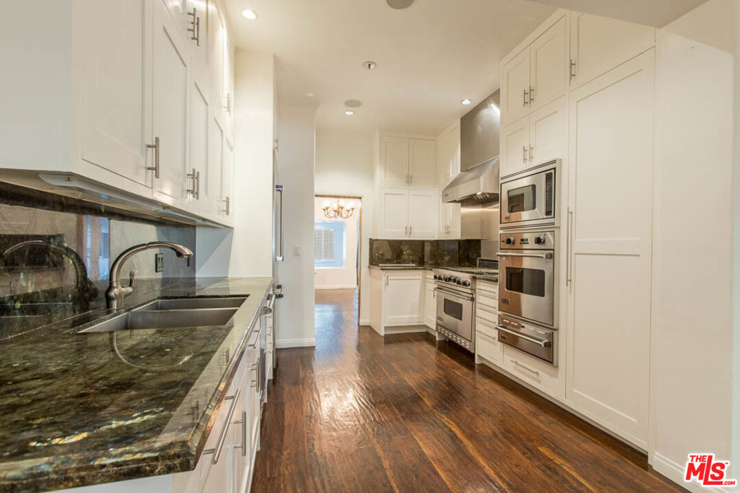 15500 W Sunset Blvd Unit: 104