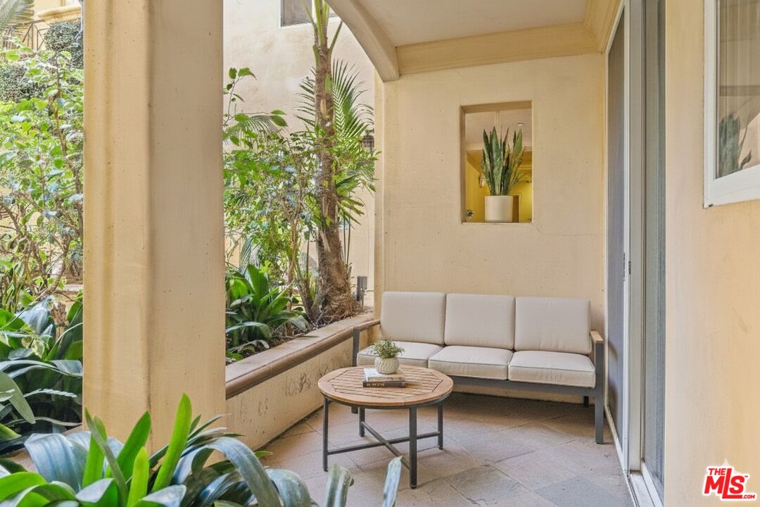 16123 W Sunset Blvd Unit: 103