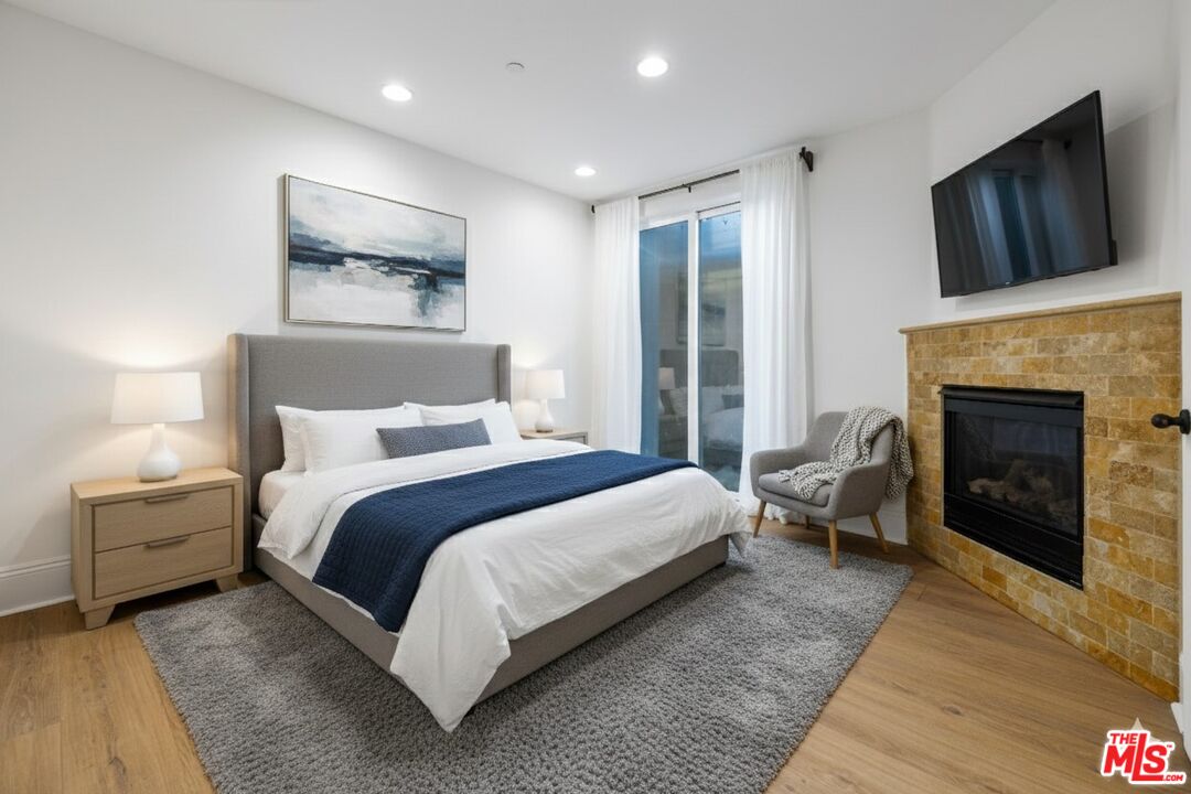 16123 W Sunset Blvd Unit: 103