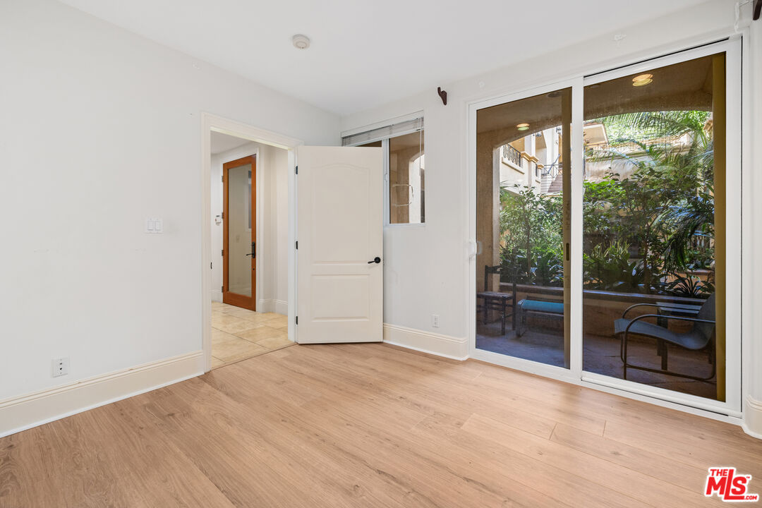 16123 W Sunset Blvd Unit: 103