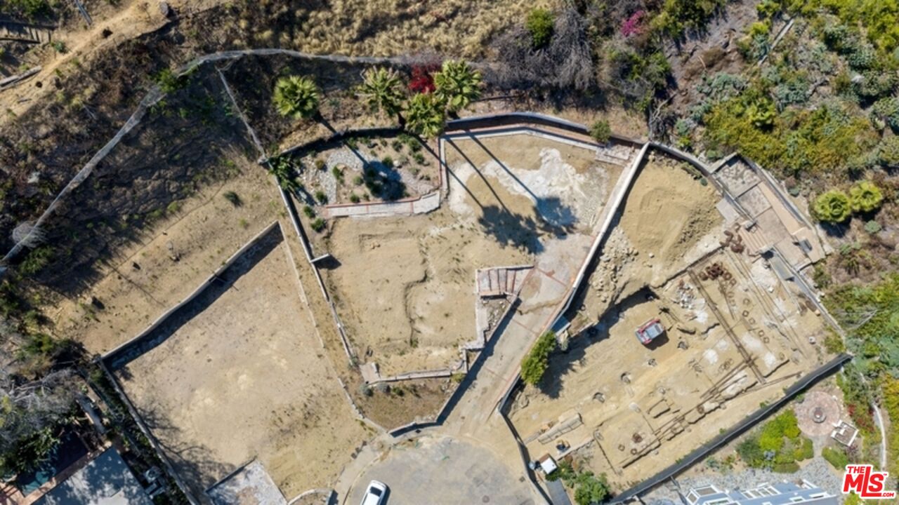 1137 Donaire Way