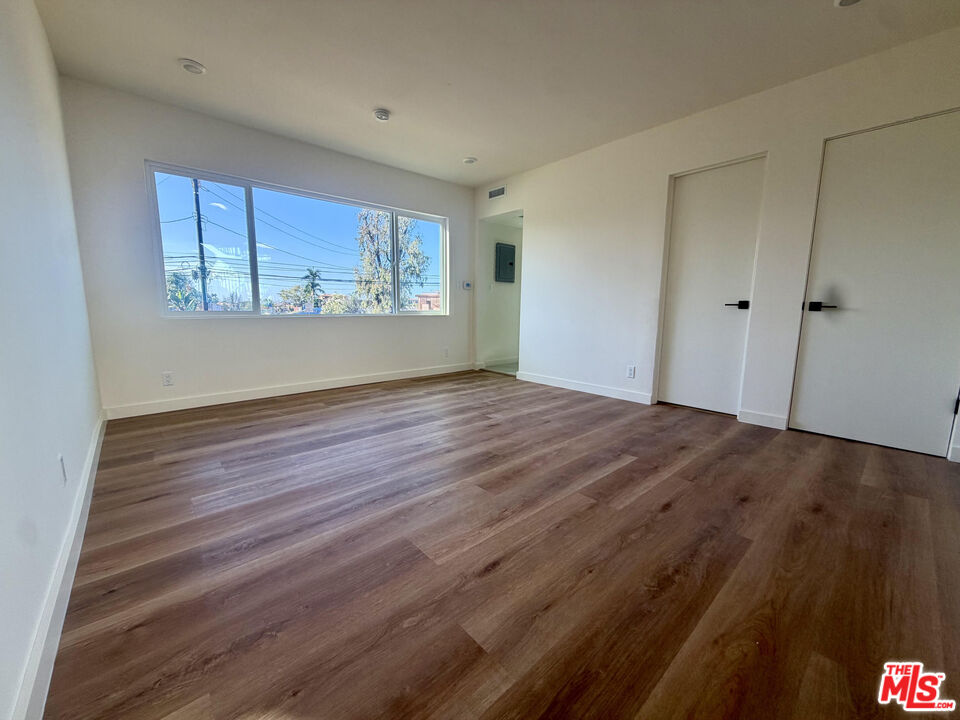 16185 W Sunset Blvd Unit: 1