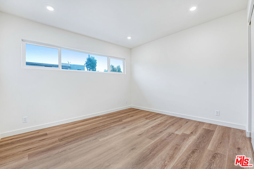 16185 W Sunset Blvd Unit: 3