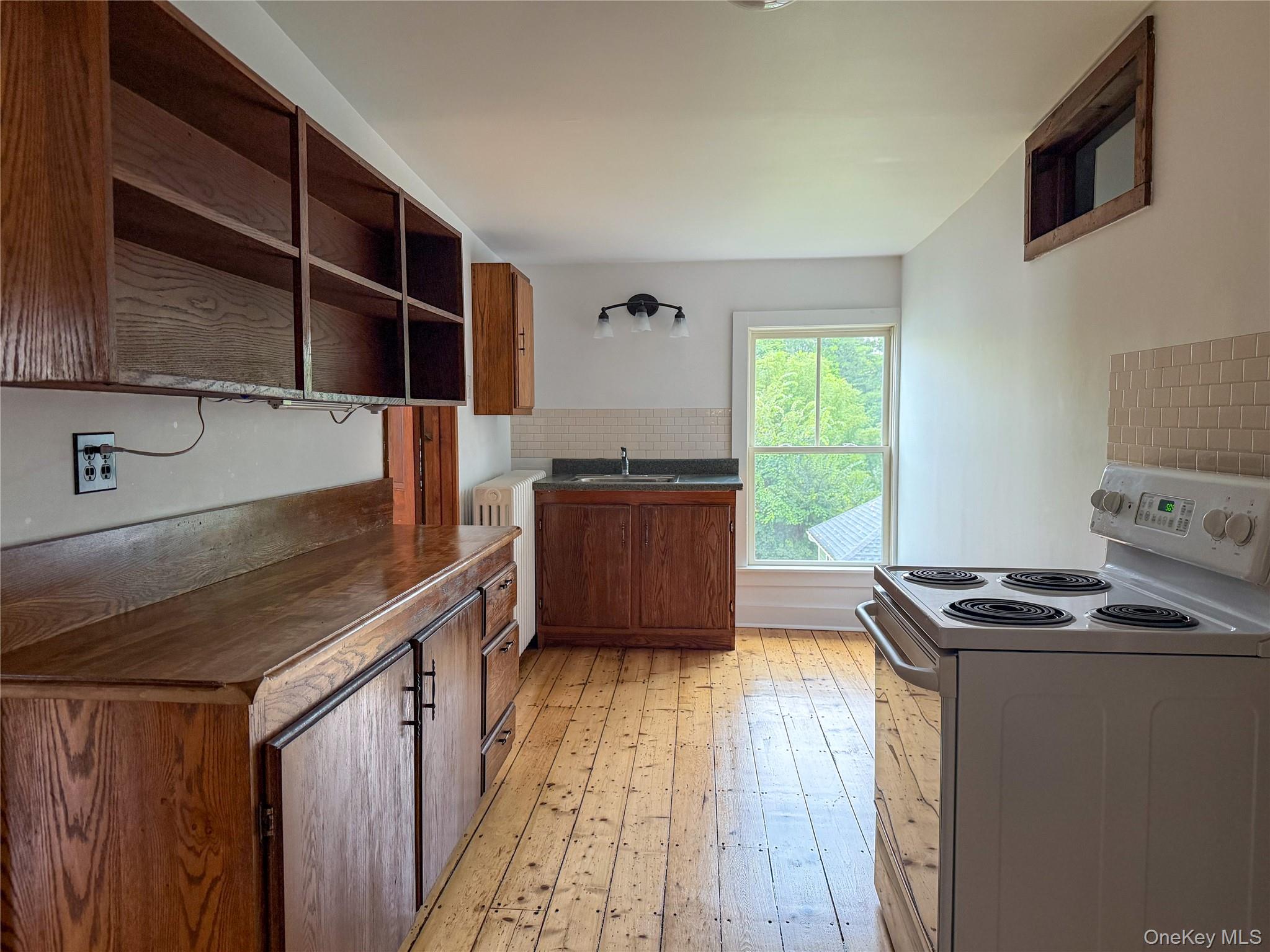 5 North Road Unit: 2A